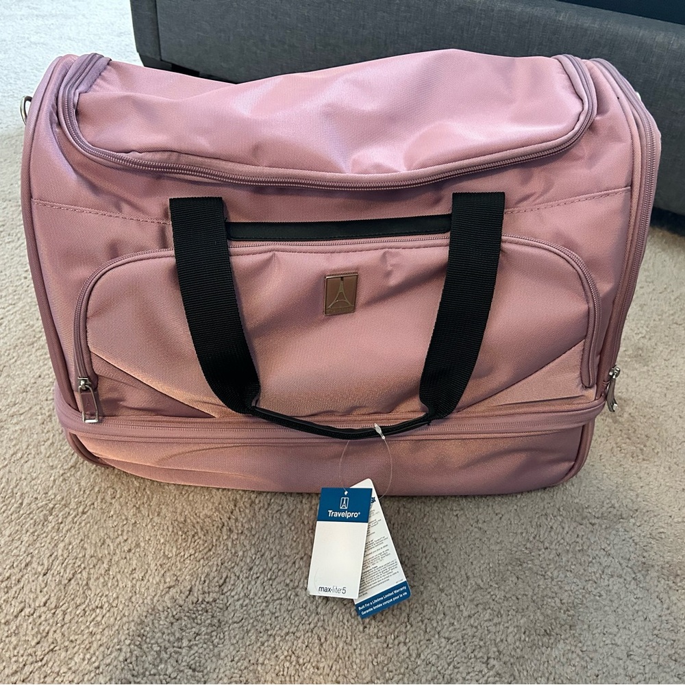 Travelpro Maxlite® 5 Drop-Bottom Weekender Orchid